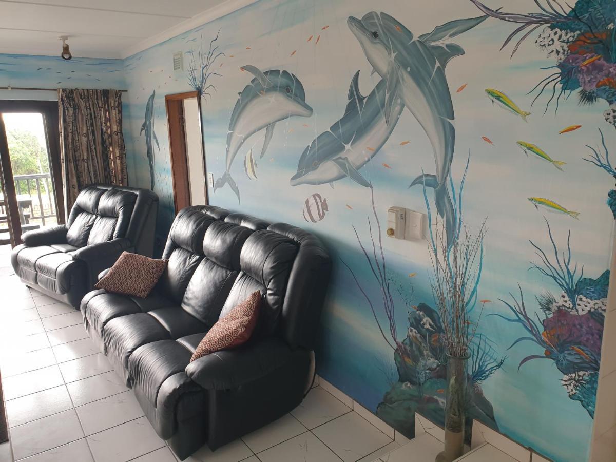 Deep Blue Guest House Amanzimtoti Exterior foto